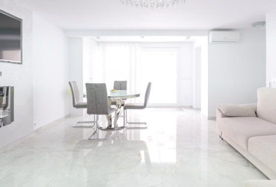 Återförsäljning - Radhus - Torrevieja - Punta Prima