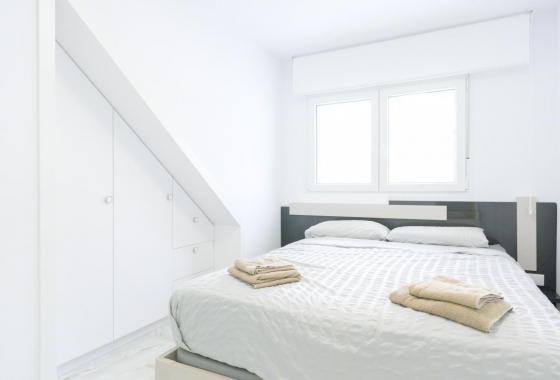 Återförsäljning - Radhus - Torrevieja - Punta Prima