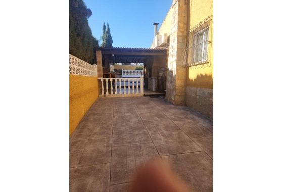 Återförsäljning - Villa - Torrevieja - Los Balcones