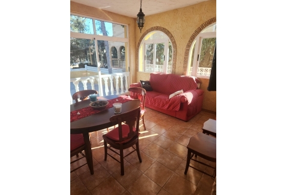 Återförsäljning - Villa - Torrevieja - Los Balcones