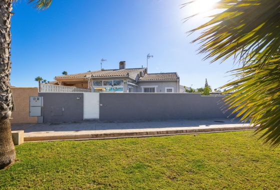 Återförsäljning - Radhus - Torrevieja - aguas nuevas