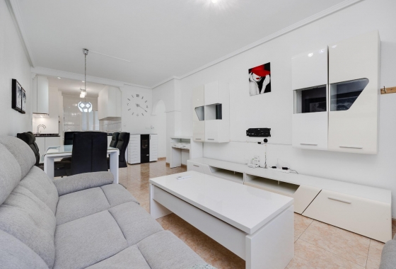 Återförsäljning - Radhus - Torrevieja - aguas nuevas