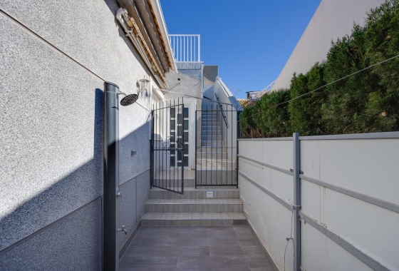 Återförsäljning - Radhus - Torrevieja - aguas nuevas