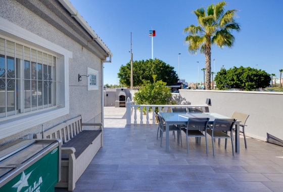 Återförsäljning - Radhus - Torrevieja - aguas nuevas