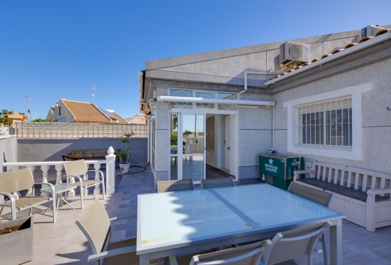 Återförsäljning - Radhus - Torrevieja - aguas nuevas