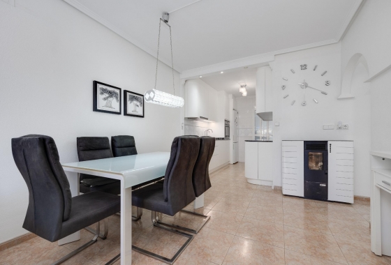 Återförsäljning - Radhus - Torrevieja - aguas nuevas