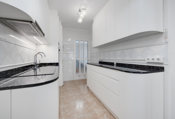 Återförsäljning - Radhus - Torrevieja - aguas nuevas