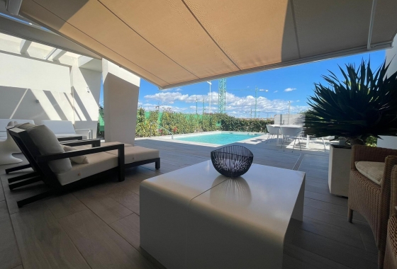 Återförsäljning - Villa - Algorfa - Club De Golf La Finca