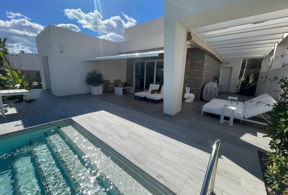 Återförsäljning - Villa - Algorfa - Club De Golf La Finca