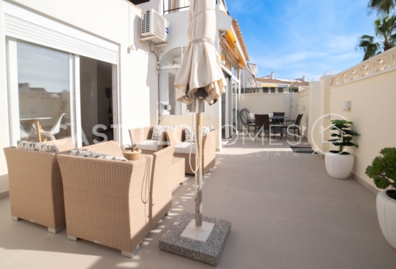 Resale - Bungalow - Torrevieja - aguas nuevas