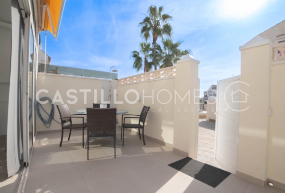 Resale - Bungalow - Torrevieja - aguas nuevas