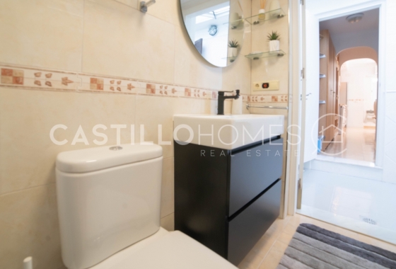 Resale - Bungalow - Torrevieja - aguas nuevas