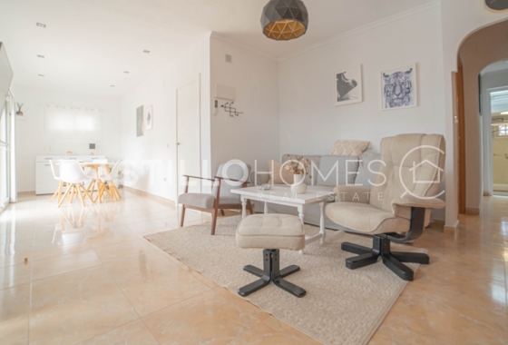 Resale - Bungalow - Torrevieja - aguas nuevas