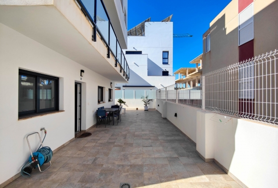 Resale - Apartment / flat - Guardamar del Segura - Costa Blanca