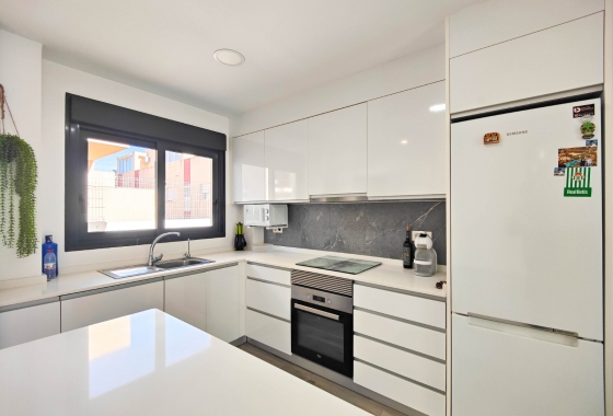 Resale - Apartment / flat - Guardamar del Segura - Costa Blanca