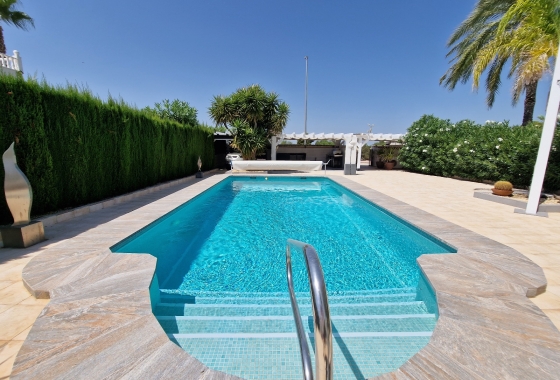 Resale - Villa - San Fulgencio - El Oasis