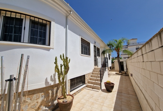Resale - Villa - San Fulgencio - El Oasis