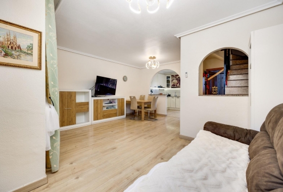 Resale - Townhouse - Torrevieja - aguas nuevas