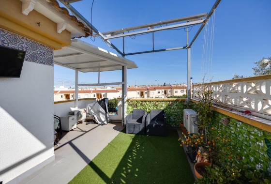 Resale - Townhouse - Torrevieja - aguas nuevas