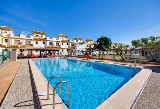 Resale - Townhouse - Torrevieja - aguas nuevas