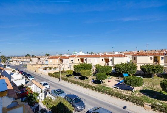 Resale - Townhouse - Torrevieja - aguas nuevas