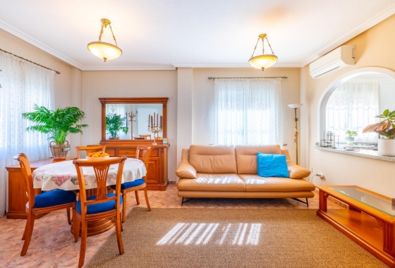 Resale - Townhouse - Orihuela Costa - La Regia