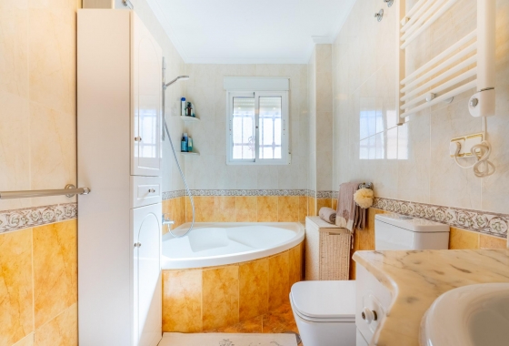 Resale - Townhouse - Orihuela Costa - La Regia