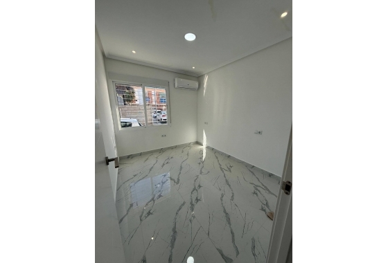 Resale - Townhouse - San Pedro del Pinatar - San Pedro Del Pinatar Centro