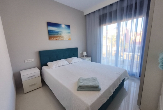 Resale - Apartment / flat - Pilar de la Horadada - La Torre De La Horadada