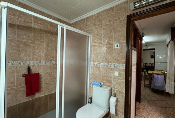 Resale - Apartment / flat - Torrevieja - Estacion De Autobuses