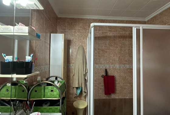 Resale - Apartment / flat - Torrevieja - Estacion De Autobuses