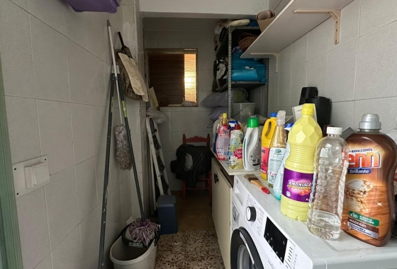 Resale - Apartment / flat - Torrevieja - Estacion De Autobuses