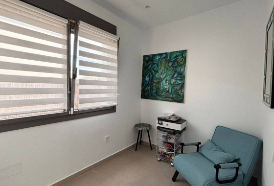 Resale - Villa - San Miguel de Salinas - Urbanizacion Blue Lagoon