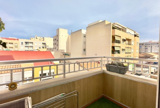 Resale - Apartment / flat - Torrevieja
