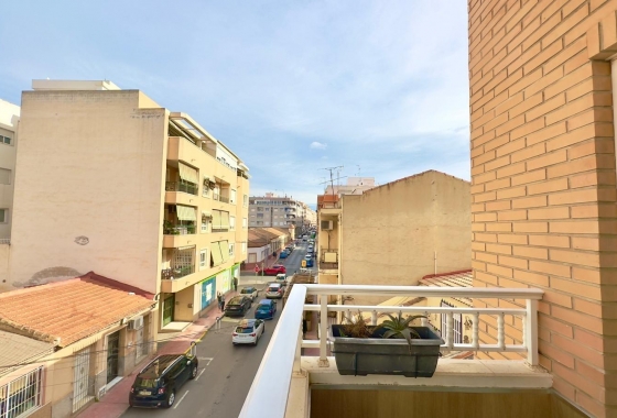 Resale - Apartment / flat - Torrevieja