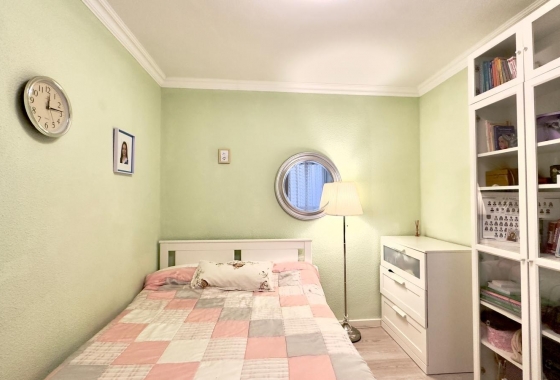 Resale - Apartment / flat - Torrevieja - Centro