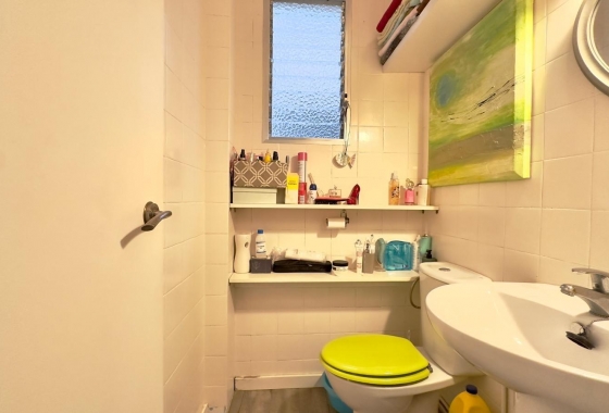 Resale - Apartment / flat - Torrevieja - Centro