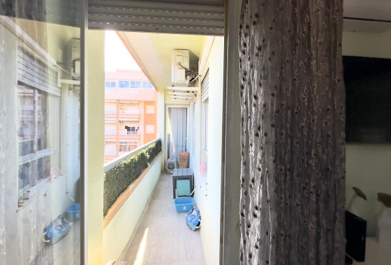 Resale - Apartment / flat - Torrevieja - Centro