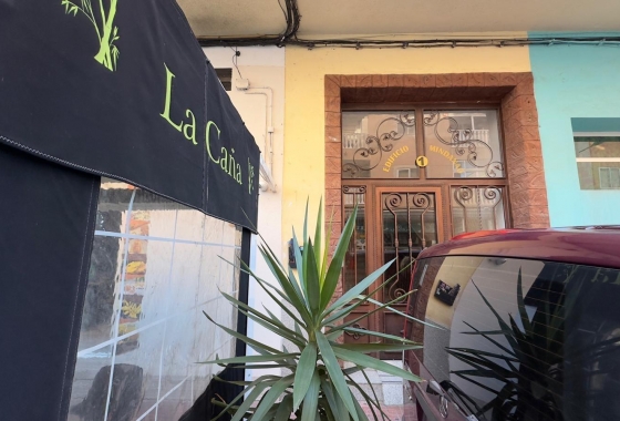 Resale - Apartment / flat - Torrevieja - Centro