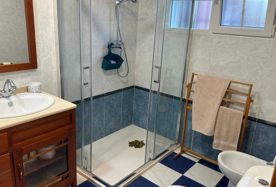 Resale - Villa - La Manga del Mar Menor - Playa Principe