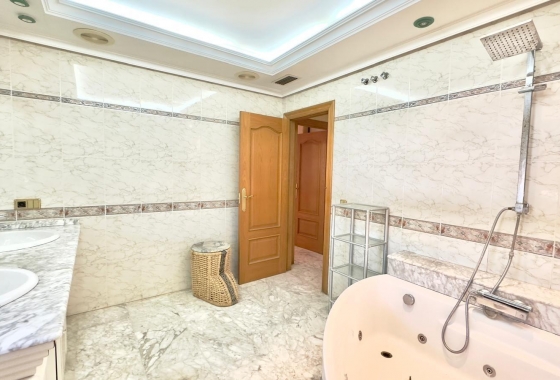 Resale - Penthouse - Torrevieja - Centro