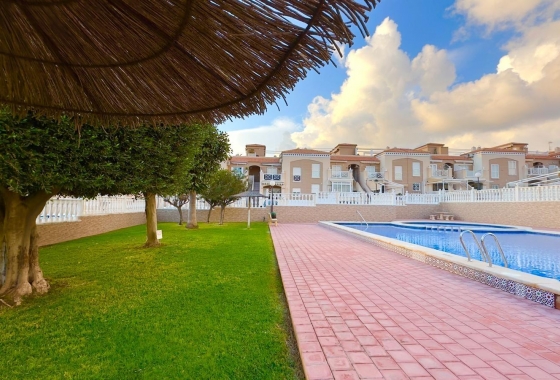 Resale - Bungalow - Torrevieja - Torreblanca
