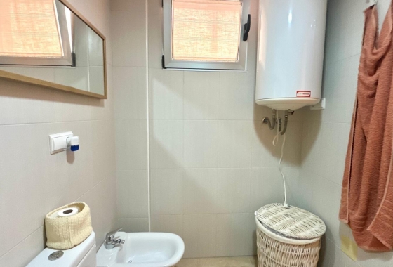 Resale - Apartment / flat - Torrevieja - La Mata