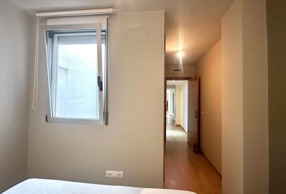 Resale - Apartment / flat - Torrevieja - La Mata