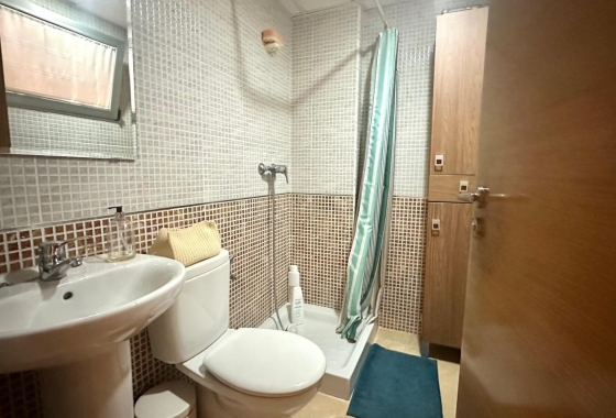 Resale - Apartment / flat - Torrevieja - La Mata