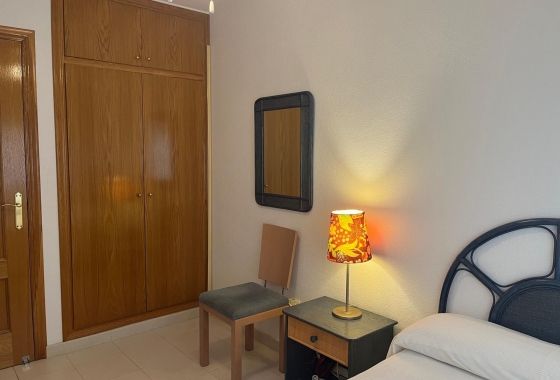 Resale - Apartment / flat - Orihuela Costa - Campoamor