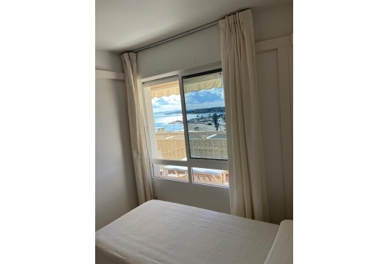 Resale - Apartment / flat - Orihuela Costa - Campoamor