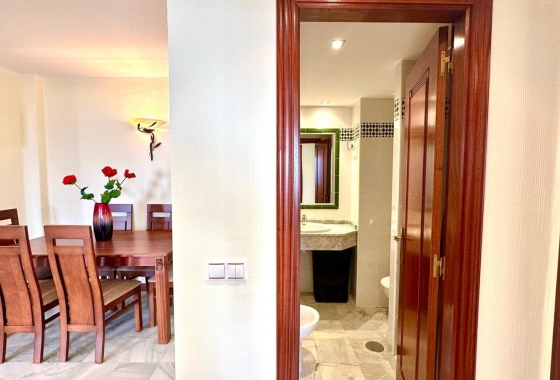 Herverkoop - Appartement / flat - Torrevieja - Los Frutales