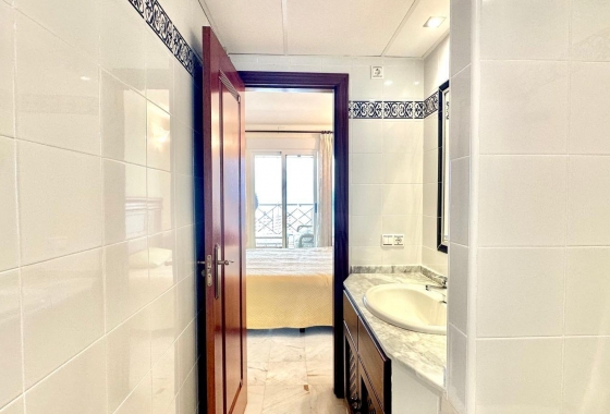 Herverkoop - Appartement / flat - Torrevieja - Los Frutales