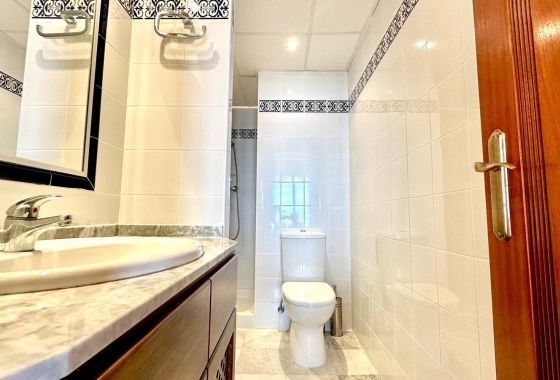 Herverkoop - Appartement / flat - Torrevieja - Los Frutales